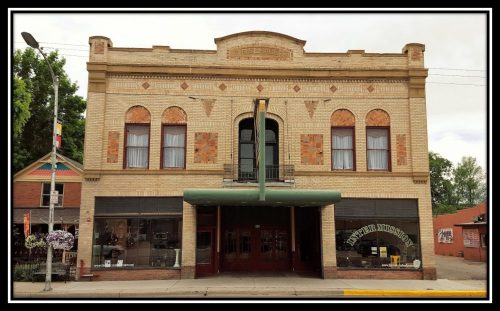 Rialto Theater with curtains